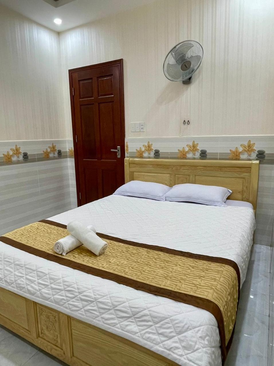 Motel Thuy Tien Вунг Тау Екстериор снимка