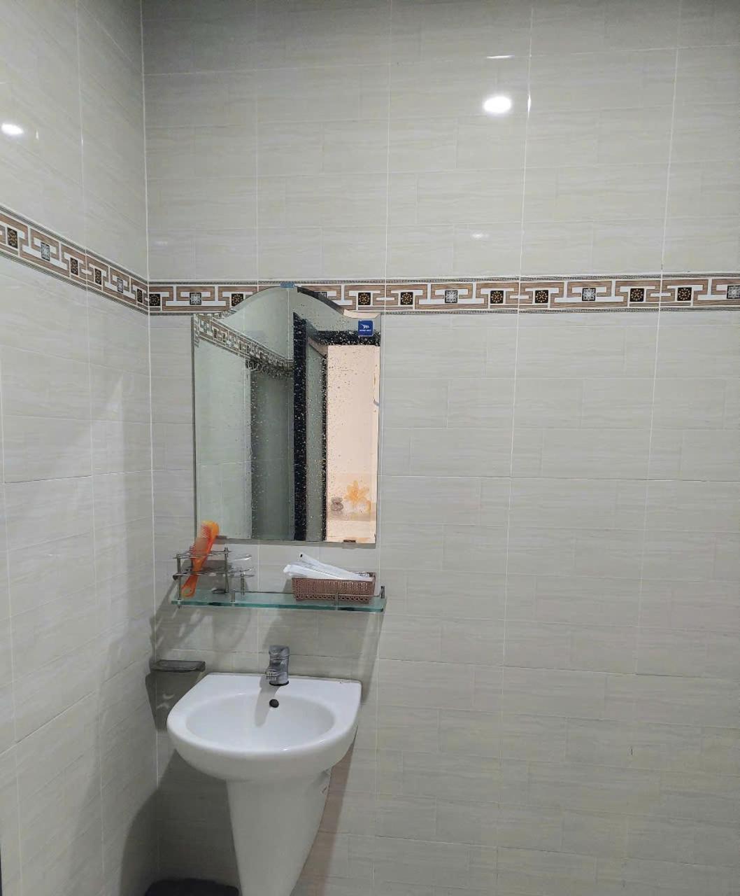 Motel Thuy Tien Вунг Тау Екстериор снимка