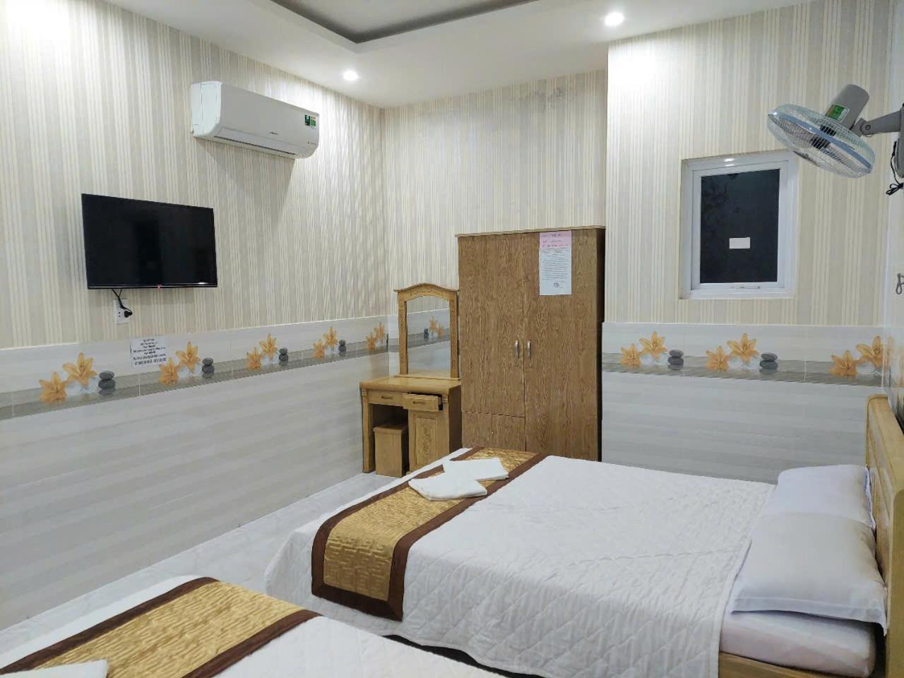 Motel Thuy Tien Вунг Тау Екстериор снимка