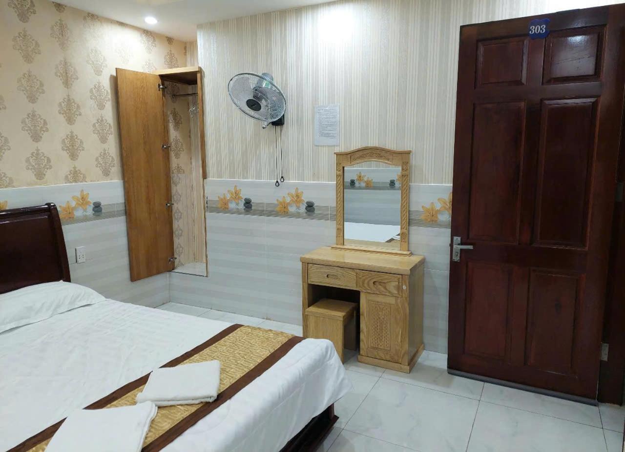 Motel Thuy Tien Вунг Тау Екстериор снимка